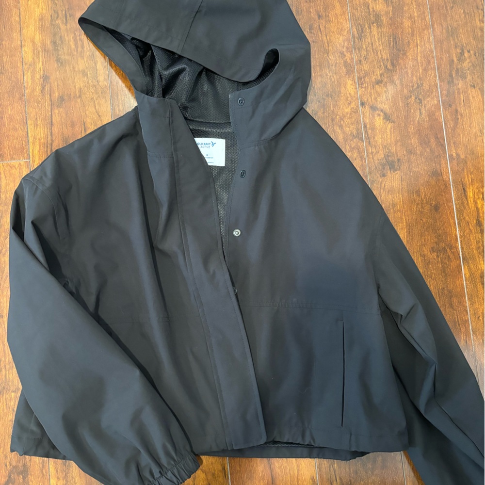 Old navy active water resistant jacket